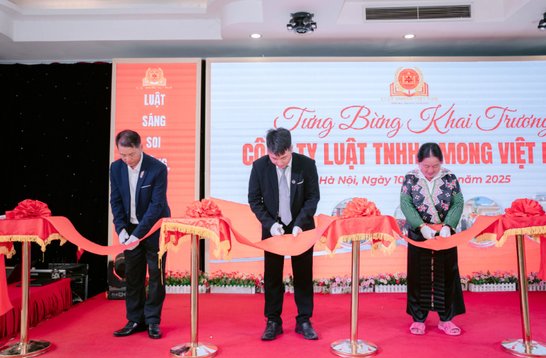 Chụp ảnh khai trương chuyên nghiệp – Lưu giữ trọn vẹn khoảnh khắc và hình ảnh thương hiệu TATMedia Giải Pháp Truyền Thông Chụp ảnh khai trương chuyên nghiệp – Lưu giữ trọn vẹn khoảnh khắc và hình ảnh thương hiệu TATMedia Giải Pháp Truyền Thông